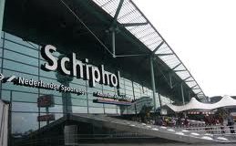 Amsterdam-Schipol-Airport-entrance