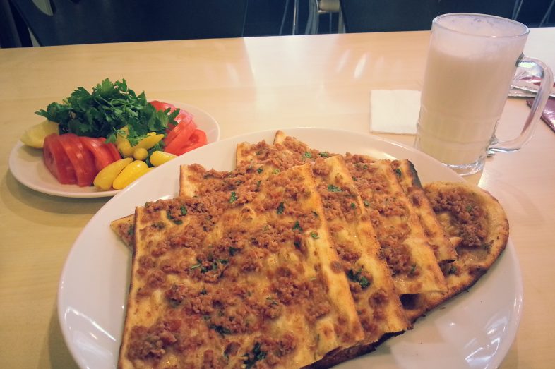 konya-etli-ekmek-cemo