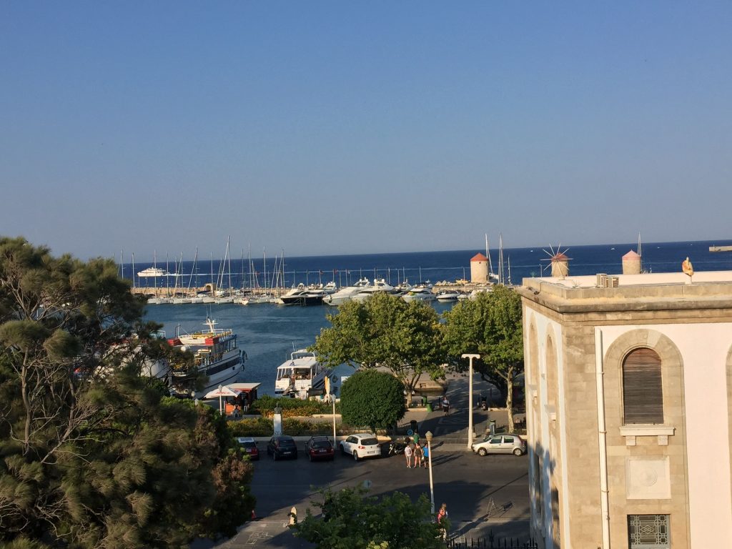 rodos-hermes-otel-oda-manzara